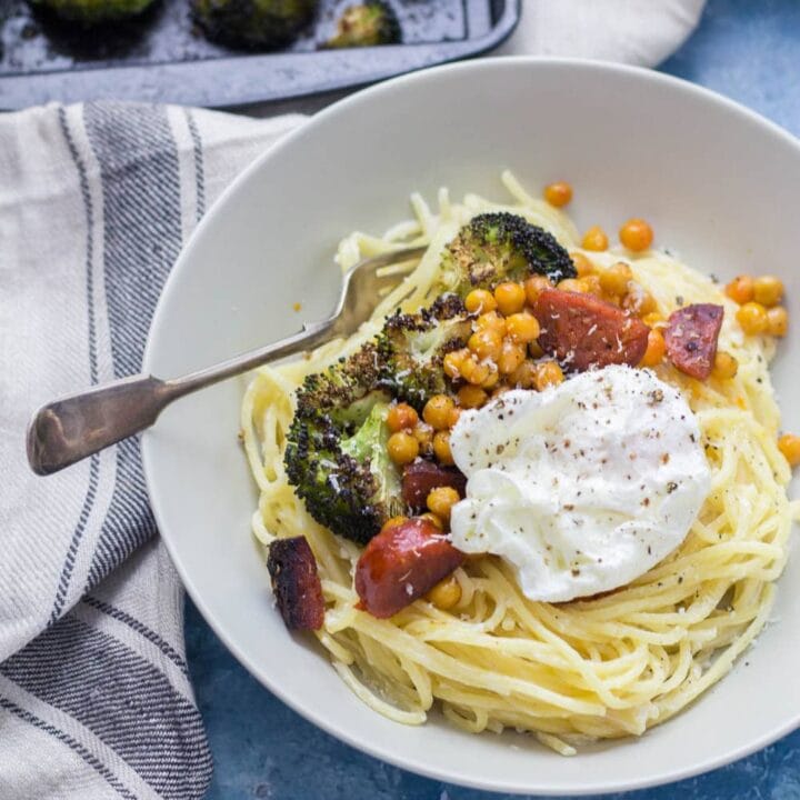 Chickpea Recipes: This garlic pasta is a simple weeknight meal packed with garlicky flavour and topped with delicious roasted broccoli, crispy chickpeas and chorizo. Finished with a poached egg.