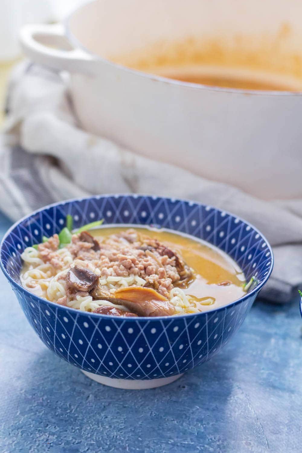 Make this pork and courgette ramen recipe for a quick weeknight dinner. Now you can have ramen on the table in less than half an hour!