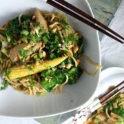 This satay chicken stir fry is packed full of healthy veg and has a rich nutty sauce which makes it perfect for a weeknight dinner.