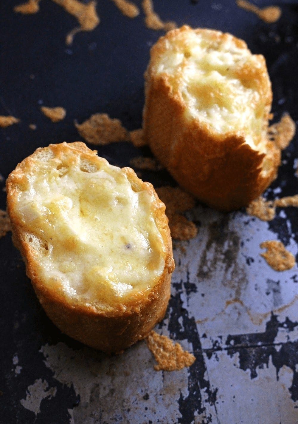 This pasta & chickpea soup is a filling dinner especially topped with these incredible cheesy toasts. Add a sprinkling of parmesan for a burst of flavour!