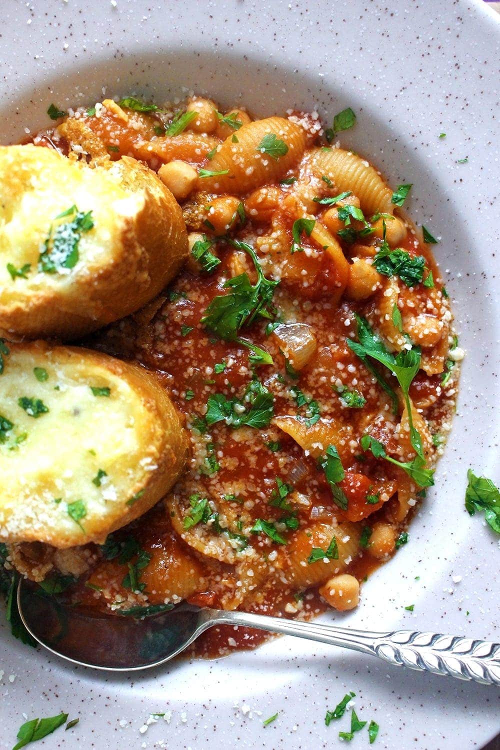 This pasta & chickpea soup is a filling dinner especially topped with these incredible cheesy toasts. Add a sprinkling of parmesan for a burst of flavour!
