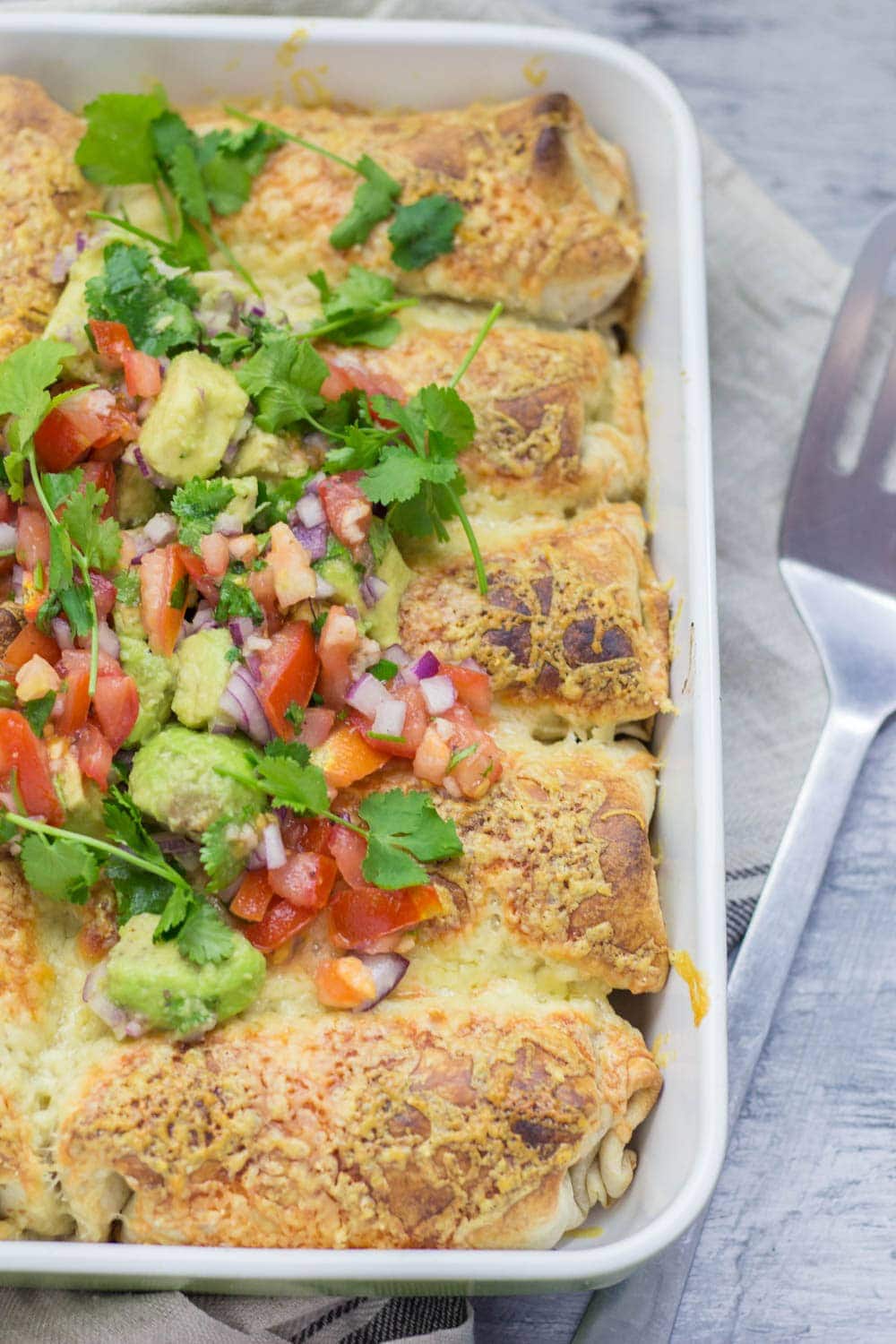 These chilli beef enchiladas are super easy to make and make the perfect weeknight dinner when you're craving Mexican food! 