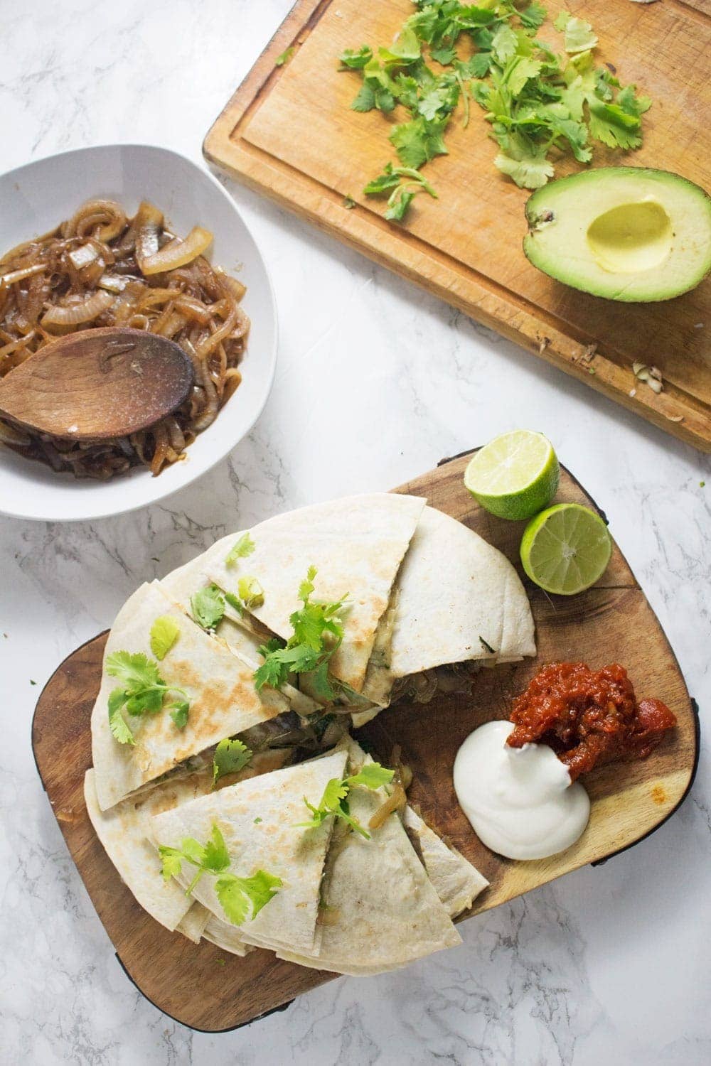 These portobello & caramelised onion quesadillas are the perfect vegetarian dinner when you're craving something full of Mexican flavour!