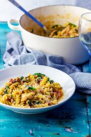 One Pot Pasta With Chicken, Spinach and Mushroom • The Cook Report