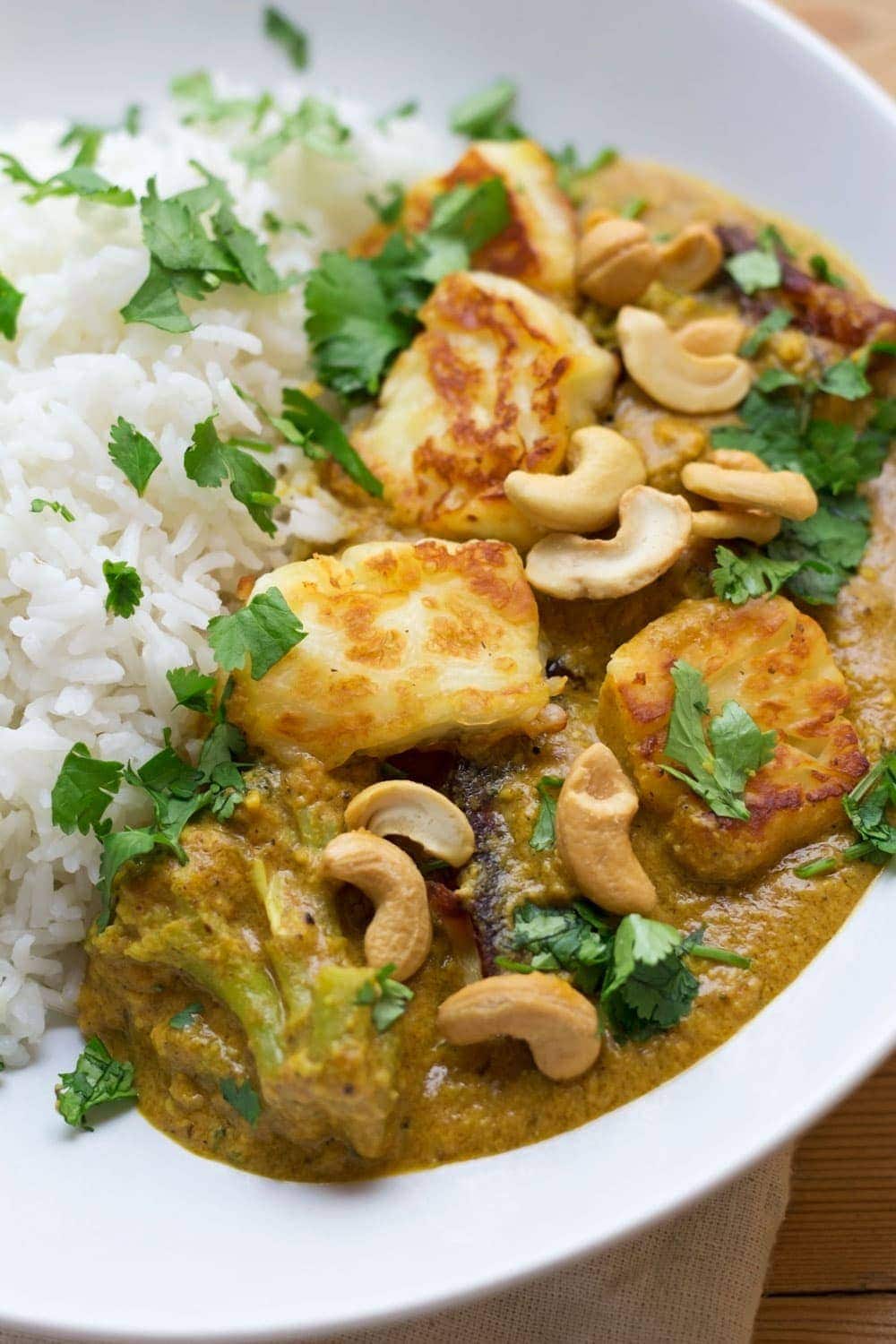 Using halloumi in this creamy cashew nut curry makes a tasty change from a traditional curry. Sprinkle with a handful of whole cashews for an extra crunch. 