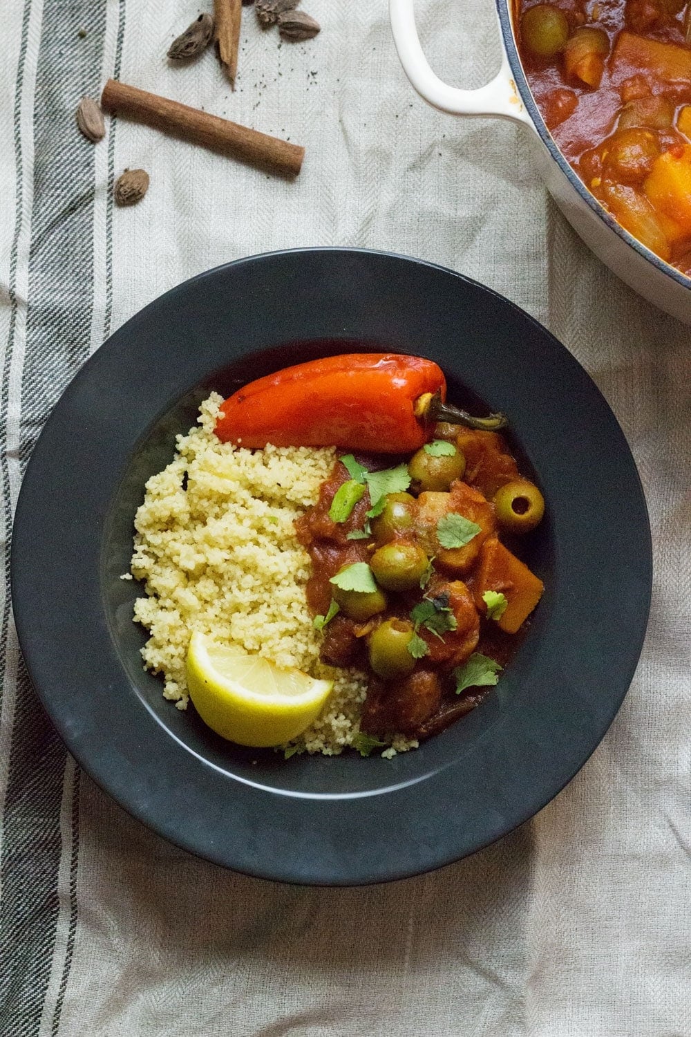 This squash & aubergine tagine is a delicious vegetarian dinner. Bursting with Moroccan flavour this tagine is healthy and suitable for vegans!