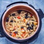 Aubergine Recipes | Pasta in a pressure cooker with aubergine, red peppers and olives