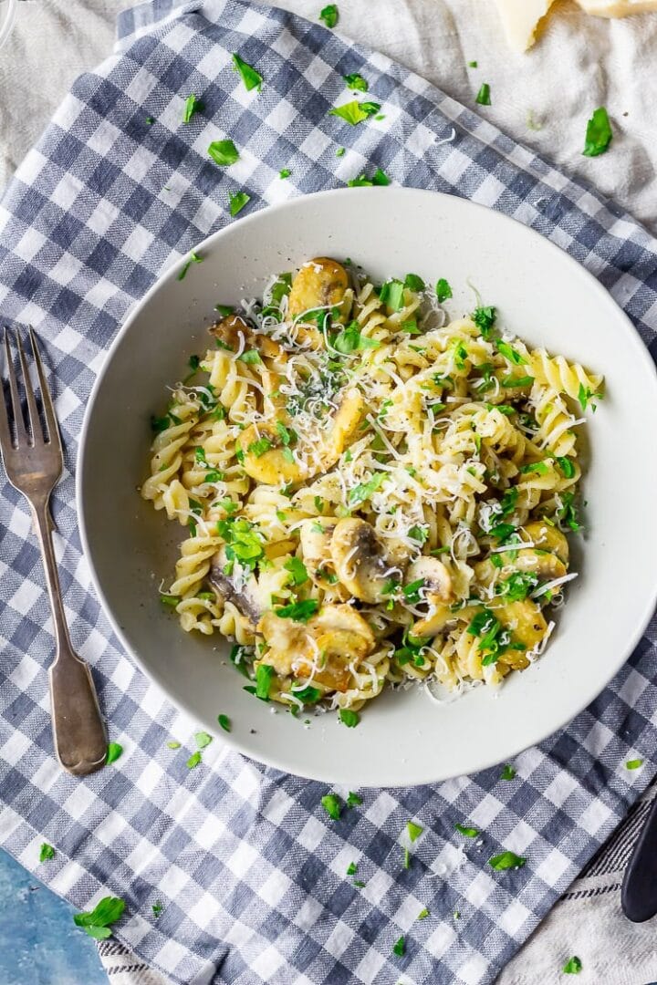 Five Ingredient Garlic Mushroom Pasta • The Cook Report