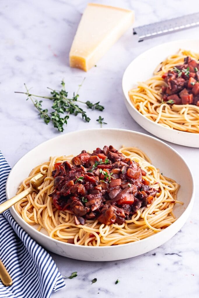 Vegetarian Spaghetti Bolognese With Mushrooms • The Cook Report