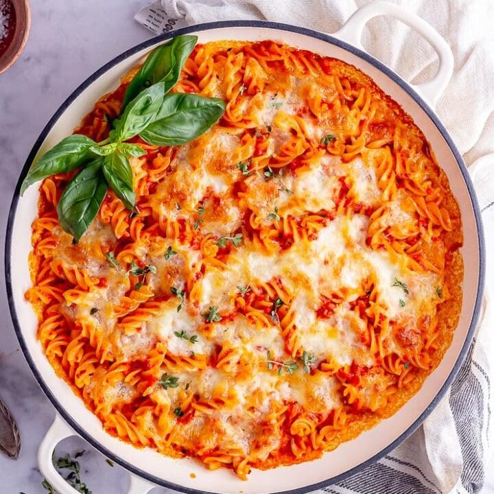 Cheesy Pasta Bake with Roasted Pepper Sauce • The Cook Report