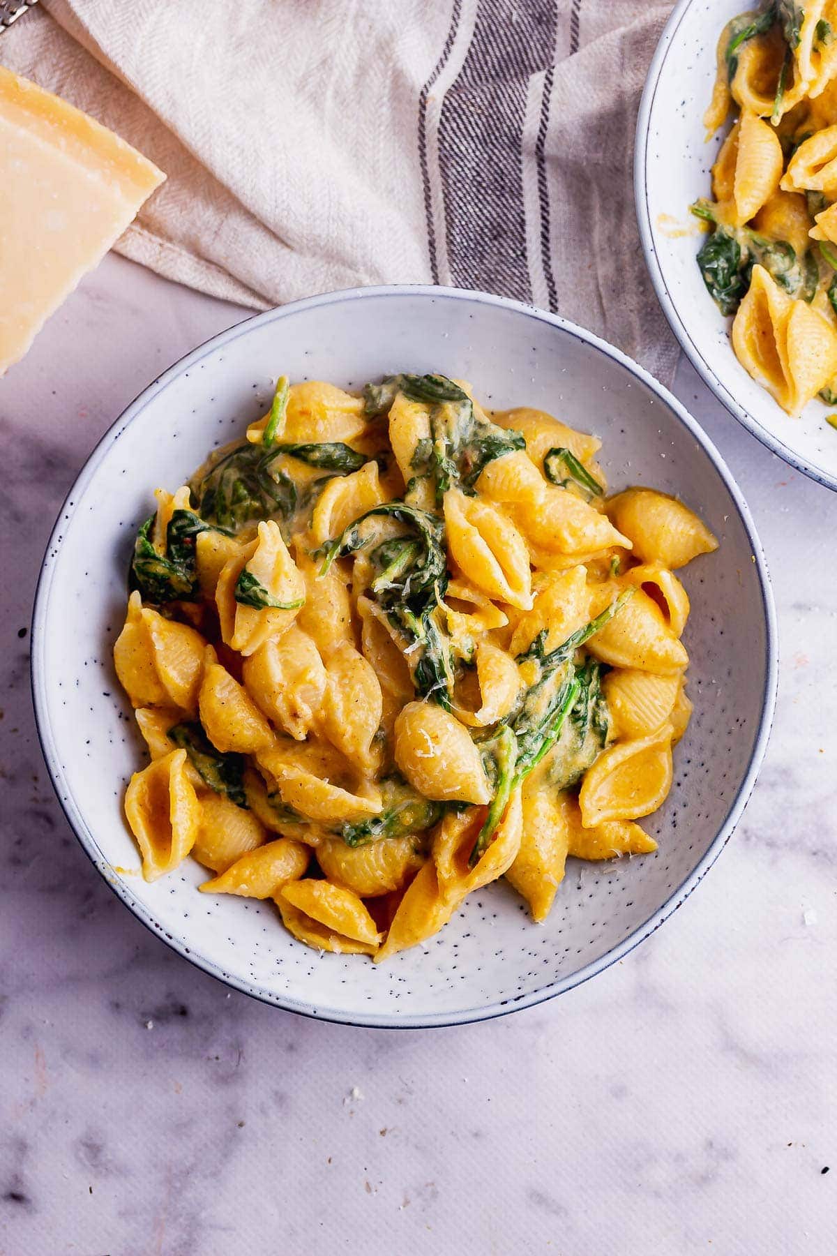 Overhead shot of pasta in a blue bowl