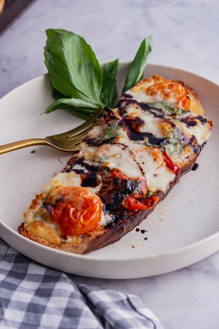 Easy and Delicious Caprese Toasts • The Cook Report