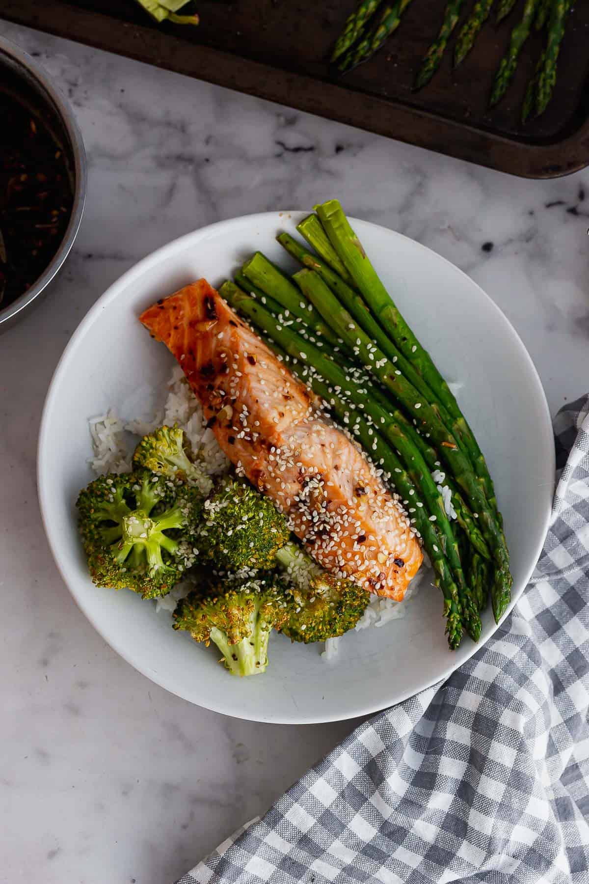 Honey Garlic Salmon with Asparagus • The Cook Report